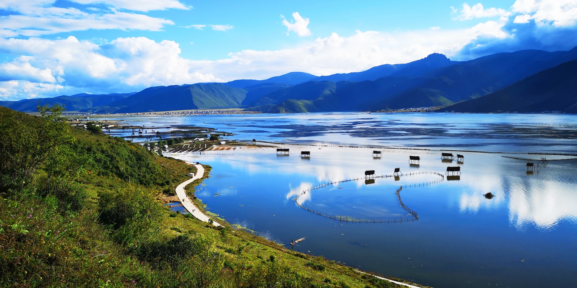 香格里拉纳帕海真实景观